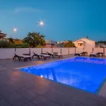 Apartmants&rooms Velnić, Krk Apartament *