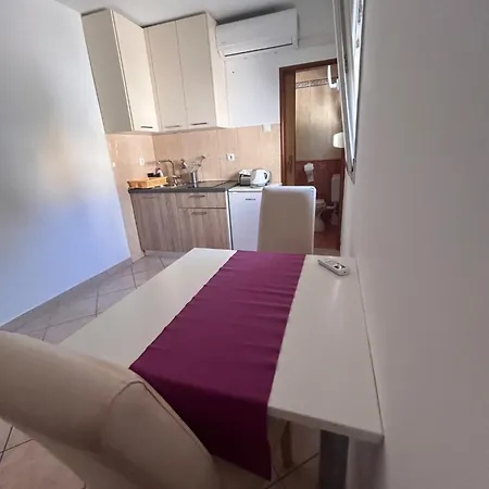 Apartmants And Velnic, Krk Appartement *