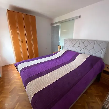 Apartmants And Velnic, Krk Apartmán